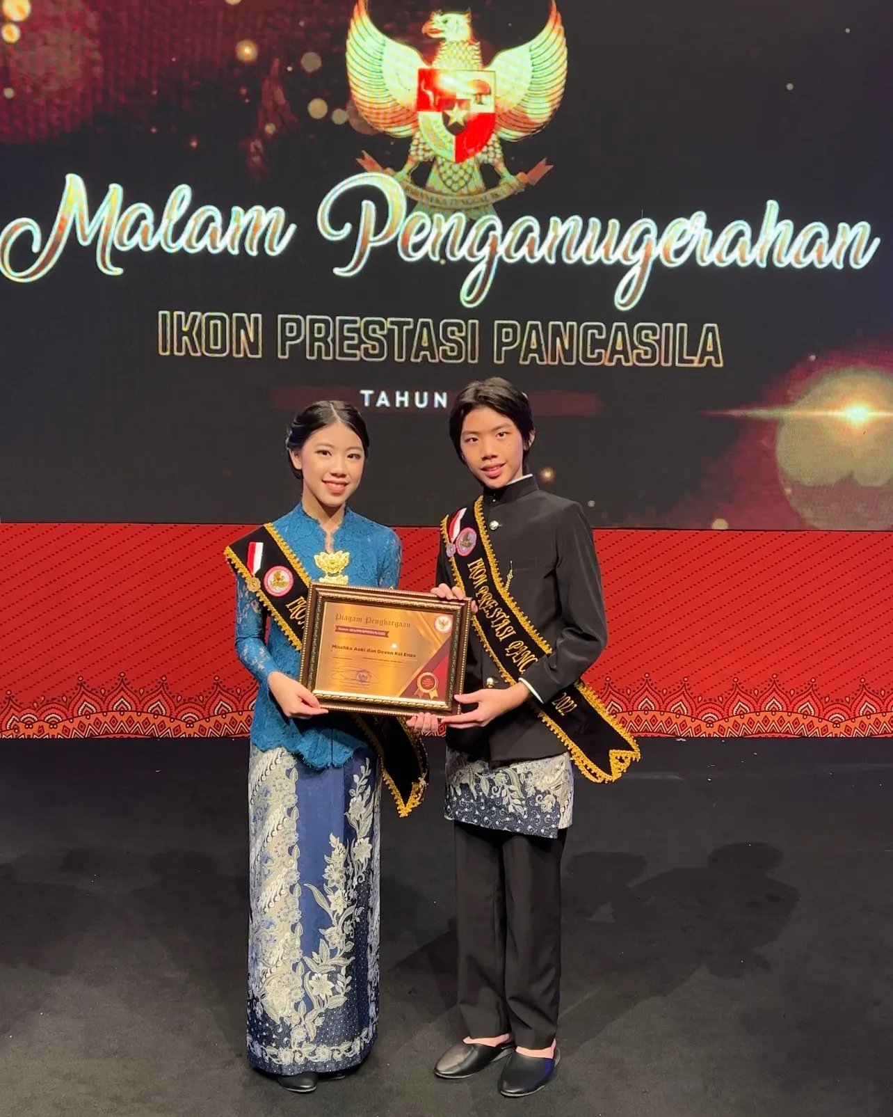 Mischka dan Devon Dinobatkan Sebagai Ikon Prestasi Pancasila 2022 Termuda (Credit: Istimewa)