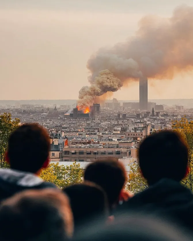 Kebakaran Gereja Notre Dame (Credit: instagram.com/wonguy974)