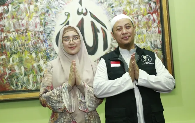 Bebi Silvana dan Opick © KapanLagi.com/Agus Apriyanto