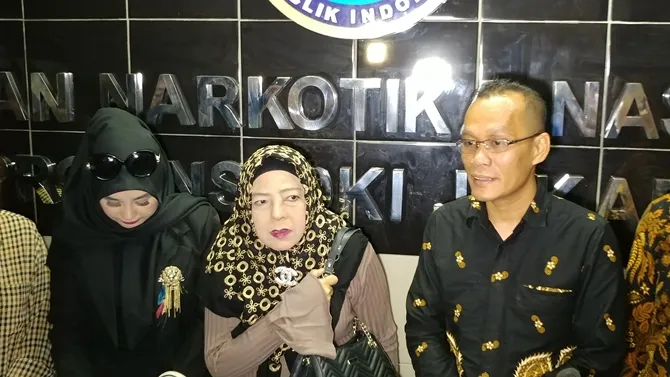 Vivi Paris dan Amalia Nurshanty © KapanLagi.com/Akbar Prabowo Triyuwono