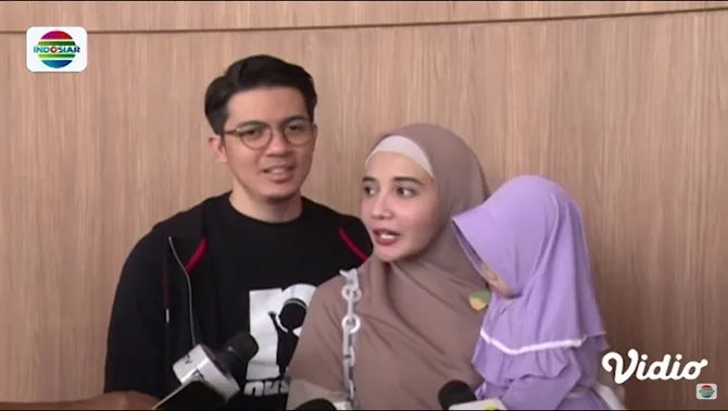 Irwansyah dan Zaskia Sungkar (Credit: Youtube/Indosiar)