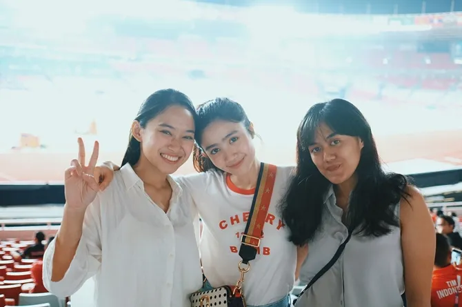 © instagram.com/febbyrastanty