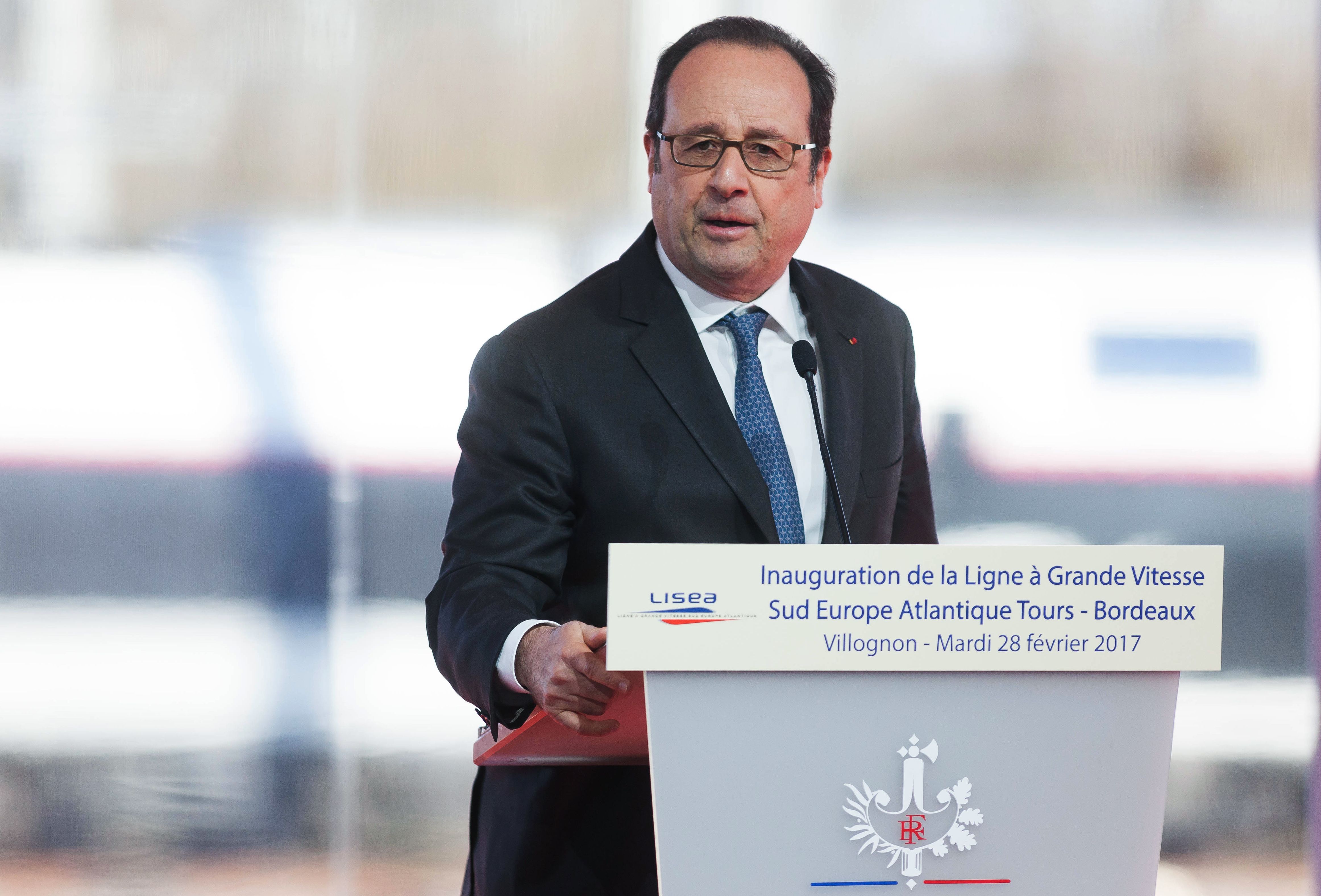 Presiden Prancis Francois Hollande rencananya akan mengunjungi Indonesia pada pertengahan Maret nanti © Time