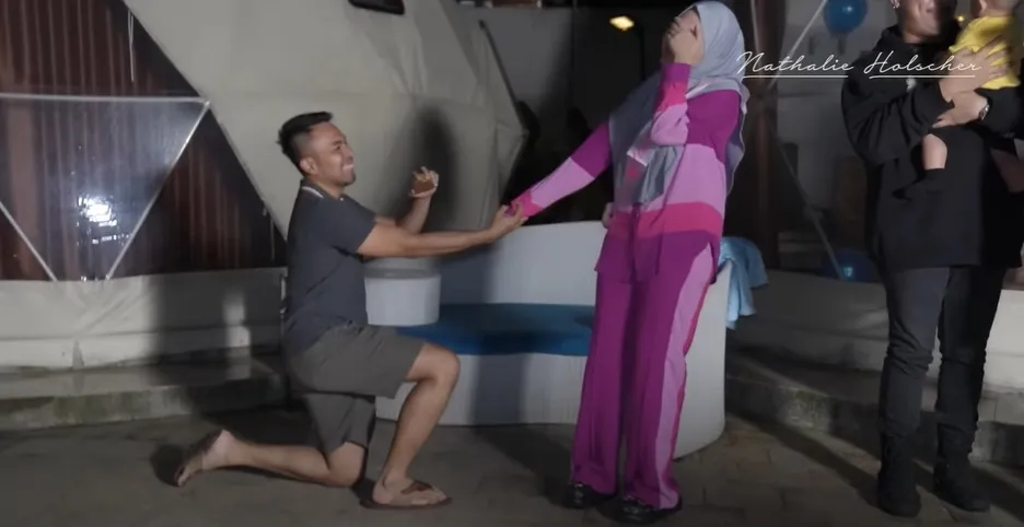 (credit: Youtube.com/NATHALIE HOLSCHER)