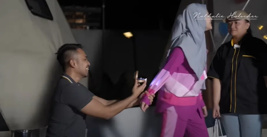 (credit: Youtube.com/NATHALIE HOLSCHER)