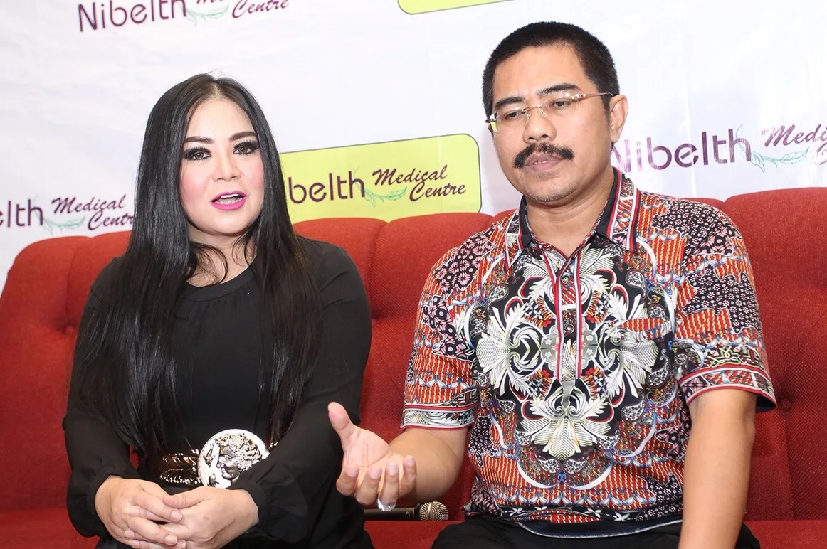 Annisa Bahar pilih sedot lemak karena berulang kali gagal turunkan badan setelah diet. ©KapanLagi.com/Hendra Gunawan