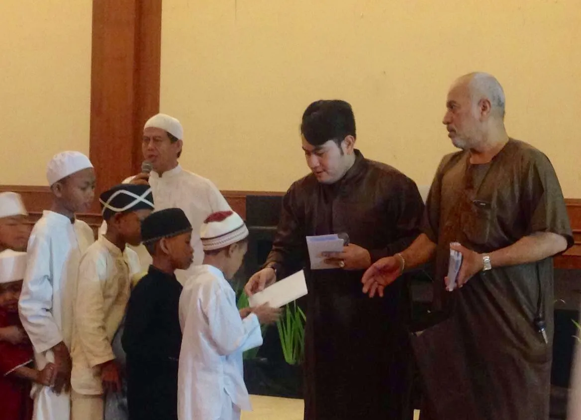 Ratusan anak hadir dalam acara buka bersama dengan Nassar. ©KapanLagi.com/Hendra Gunawan