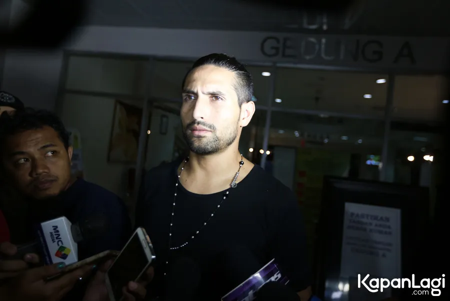 Gaston mengungkap kondisi terakhir Julia Perez. © KapanLagi.com/Budy Santoso