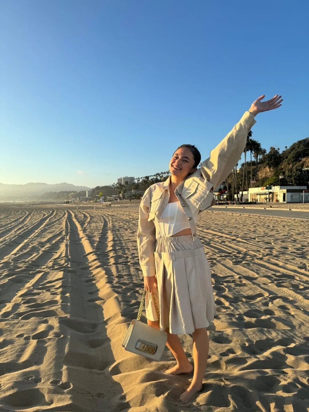 Gaya Marshanda Selama di LA (Credit: Instagram/marshanda99)