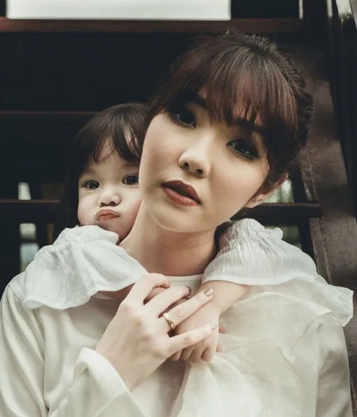 Momen manis kekompakan Gisel dan Gempi yang kerap pakai busana matching. /©instagram.com/gisel_la