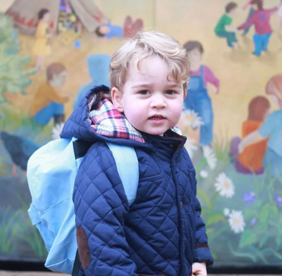 Pangeran George ganteng banget! @ instagram.com/kensingtonroyal