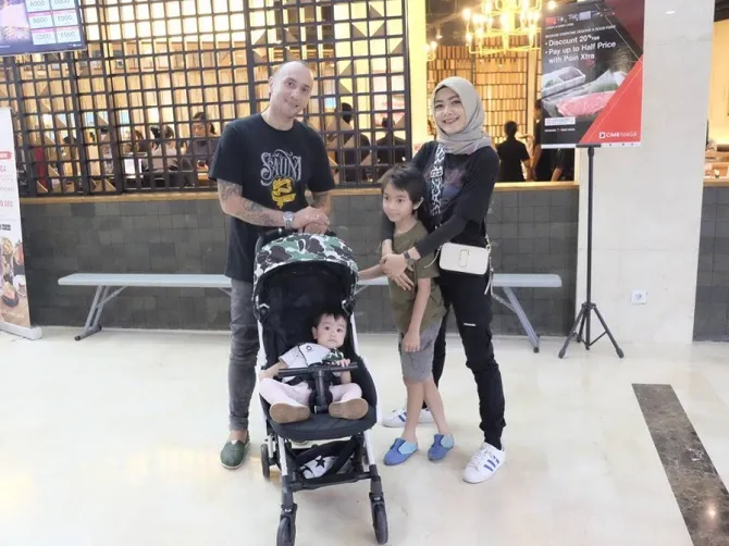 Keluarga Gary Iskak (credit : instagram.com/richaiskak)