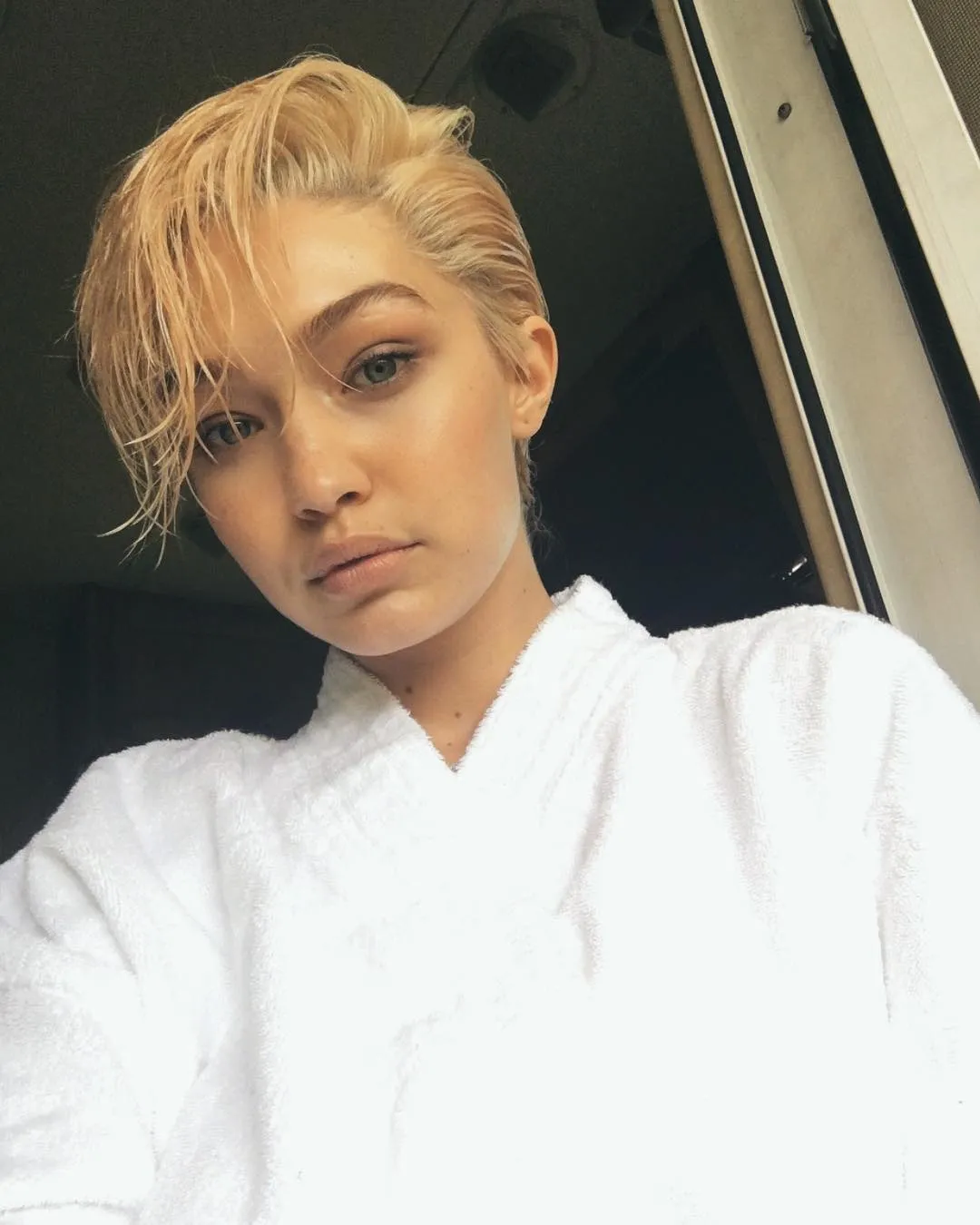 Rambut baru Gigi ini ternyata hanya tipuan © instagram.com/gigihadid