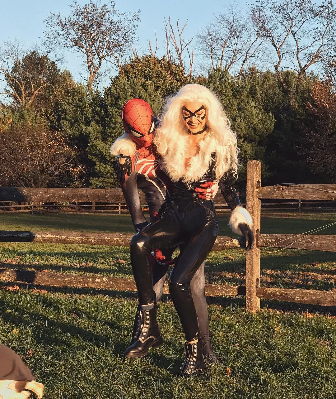 Gigi dan Zayn selama ini memang sangat romantis © instagram.com/zayn