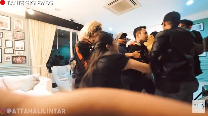 (credit: Atta Halilintar YouTube channel)