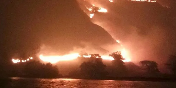 Gili Lawa Terbakar © Instagram