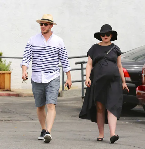 Josh Dallas dan Ginnifer Goodwin Yang Tengah Hamil Tua @ eonline.com