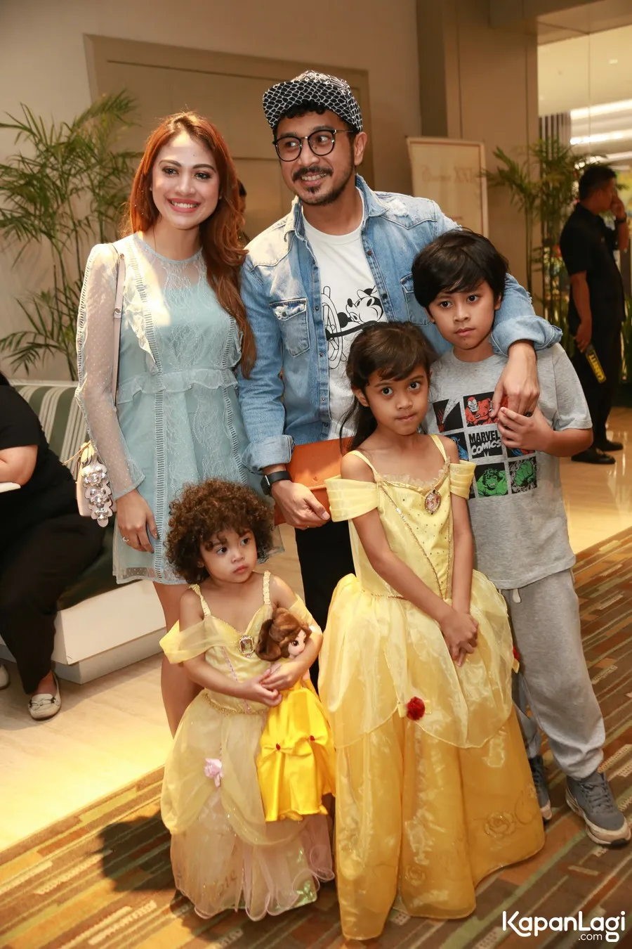 Giring Nidji: "BEAUTY AND THE BEAST family movie"/©KapanLagi.com®/Agus Apriyanto