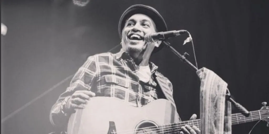 Glenn Fredly - Gita Sorga Bergema