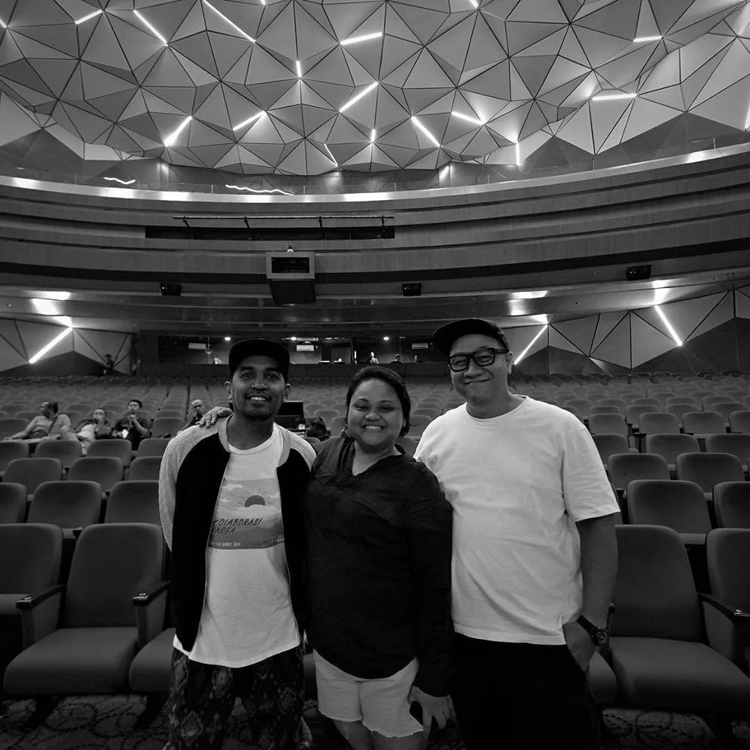 (credit: instagram.com/anastikaardiana_)