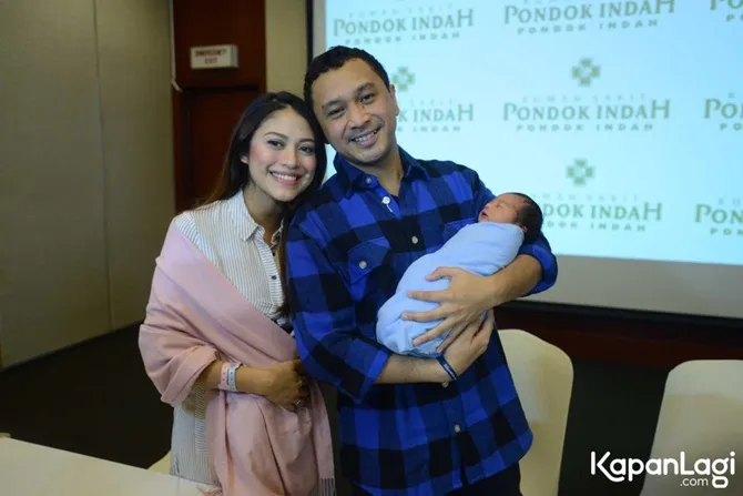 Giring 'Nidji' dan sang istri © KapanLagi.com/Bayu Herdianto