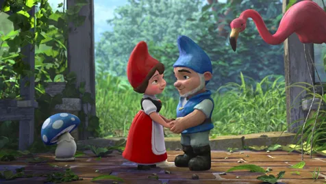 GNOMEO AND JULIET (2011)
