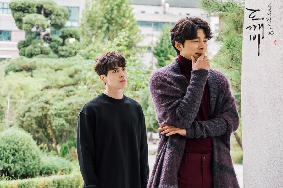 Goblin sukses kalahkan kepopuleran The Legend of The Blue Sea. ©tvN