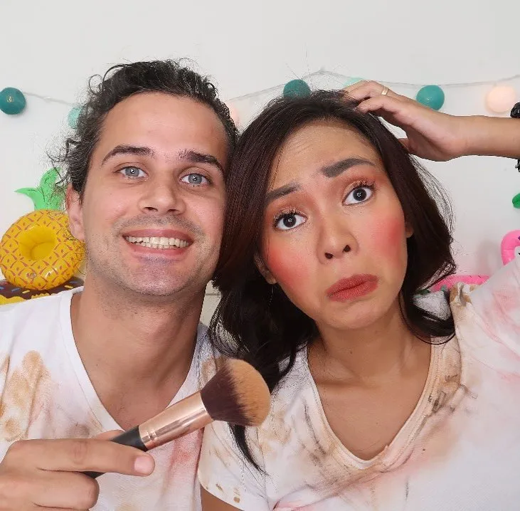 Potret Rachel dengan sang suami. Credit: via instagram.com/rachgoddard