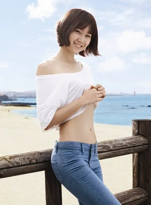 ©kpopstarz.com