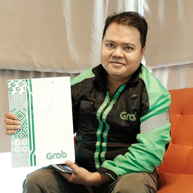 (c) Instagram/grabid