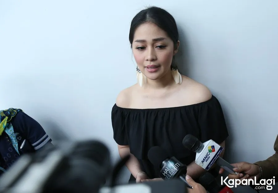 Gracia lagi-lagi rayakan Natal tanpa adik © KapanLagi.com®/Agus Apriyanto