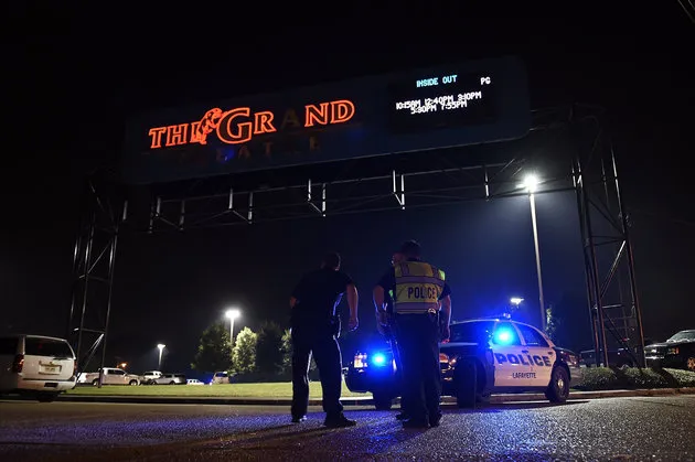 Tempat kejadian perkara di Grand 16 Theatre, Louisiana/©huffingtonpost.com