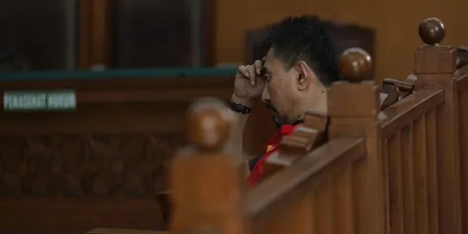 Kuasa Hukum menilai saksi yang dihadirkan dalam persidangan tidak kompeten. © KapanLagi.com/Budy Santoso