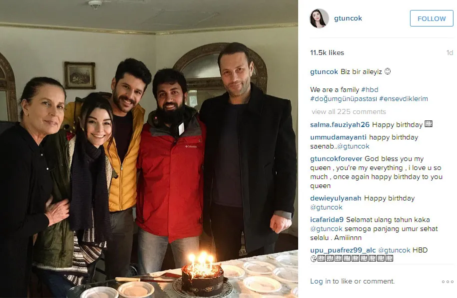 Gulcin Tuncok rayakan ultah bareng pemain 'Elif 2' © Instagram.com/gtuncok