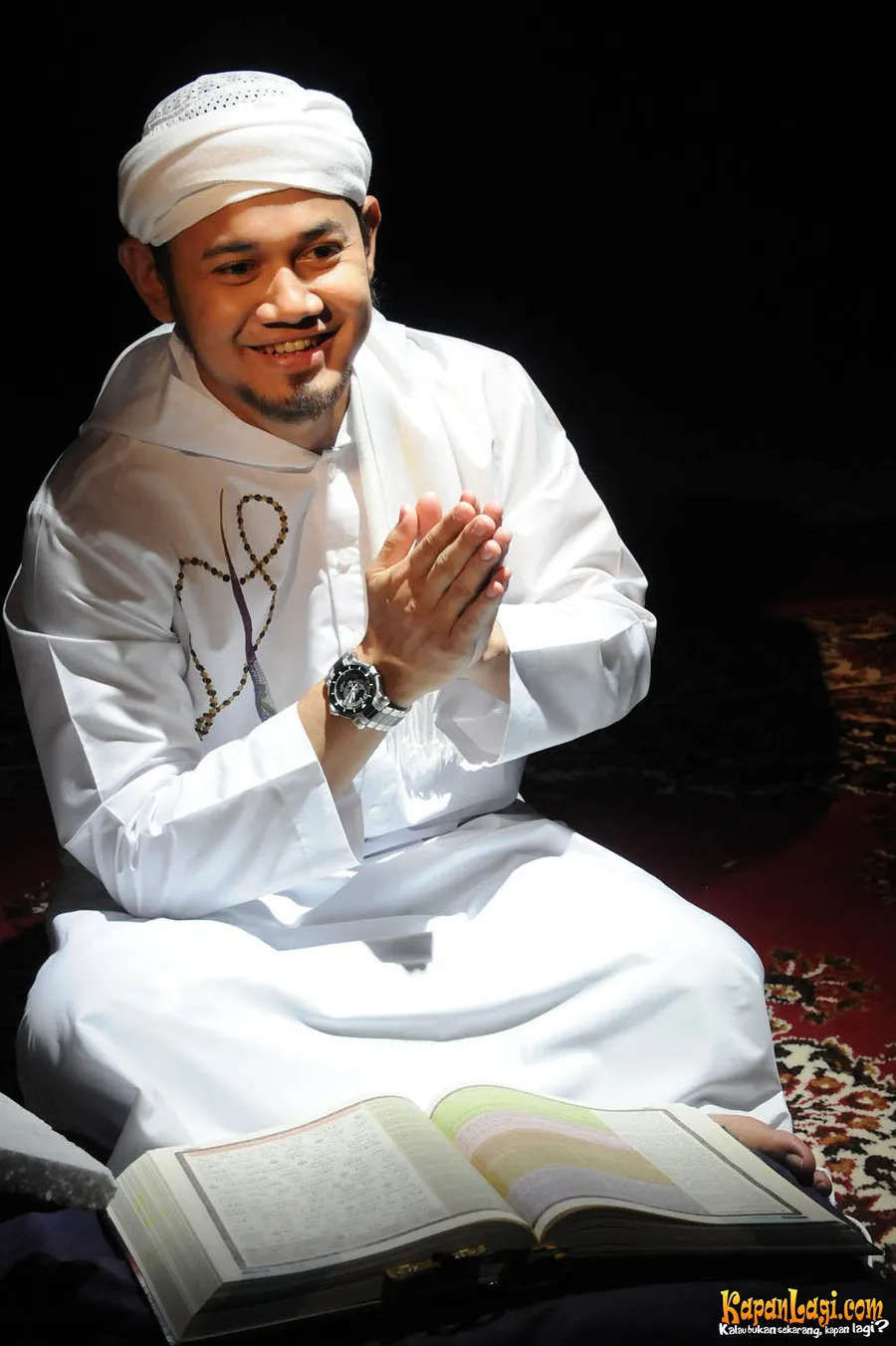 Banyak kasus yang menjerat UGB. @KapanLagi.com®