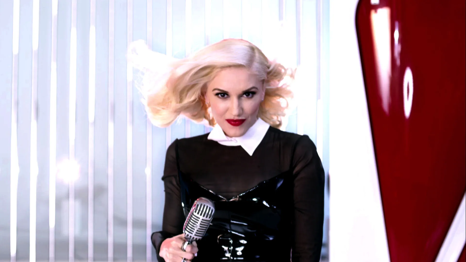 Fashion Gwen terinspirasi oleh banyak orang / © AXN