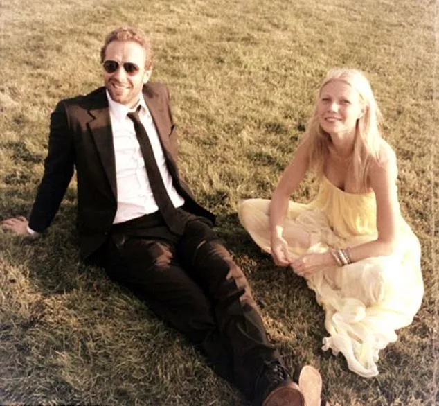Chris Martin dan Gwyneth Paltrow @ dailymail.co.uk