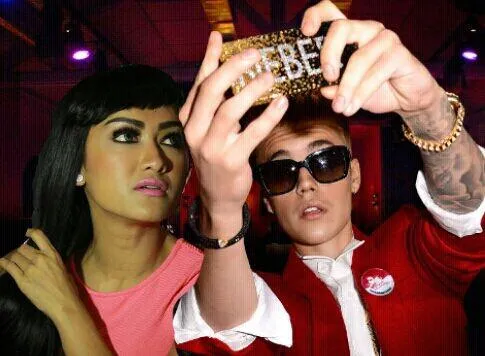 Julia Perez 'selfie' bareng Justin Bieber / © Twitter