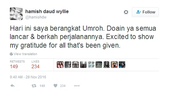 Hamish minta doa sebelum umrah ©twitter/hamishdw