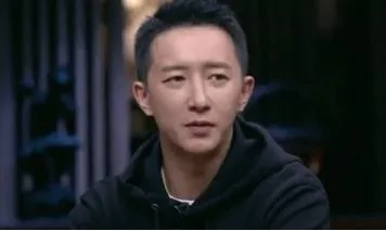 Han Geng © Koreaboo.com