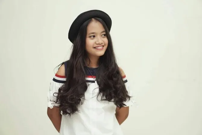Hanin Dhiya merilis dua single baru (credit : brilio.net)