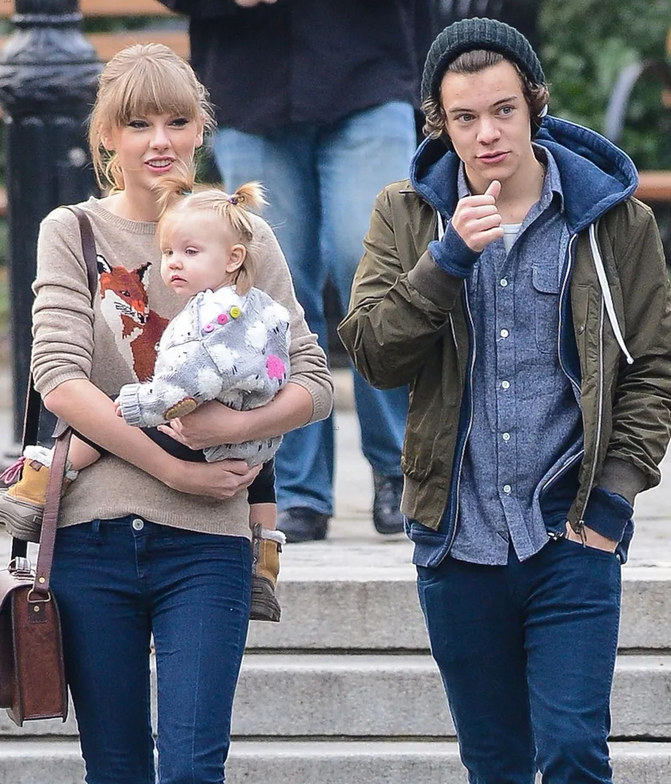 Taylor Swift - Harry Styles @ justjared.com 