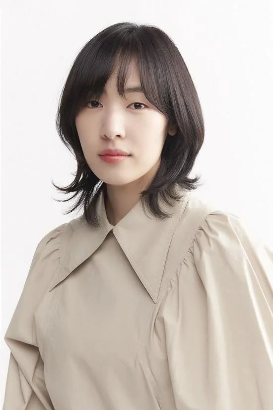 Gong Sung Ha berperan sebagai Lee Hong Ran dalam drama terbaru 'DOCTOR SLUMP' - @HanCinema
