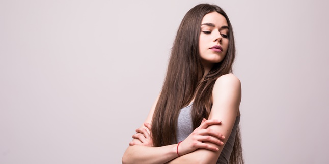 10 Meanings of Long Hair Dreams, Good or Bad Signs?