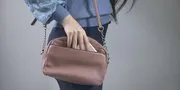5 Mini Bag Stylish yang Lagi Hits, Teman Wajib Hangout Anak Gen Z