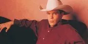 Arti dan Makna Lagu Heart Over Head Over Heels &ndash; Clay Walker, Tentang Perasaan Cinta yang Mampu Mengalahkan Logika