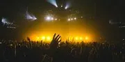 Arti dan Makna Lagu My Boo - Ghost Town DJs yang Penuh Rasa Kagum dan Kerinduan