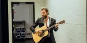 Arti dan Makna Lagu Real Love Baby - Father John Misty, Menerima Cinta Apa Adanya