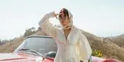 Arti dan Makna Lagu Take A Chance With Me &ndash; Niki, Tentang Keberanian Memulai Hubungan Cinta yang Penuh Risiko