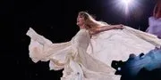 Arti dan Makna Lagu The Alchemy &ndash; Taylor Swift, Tentang Perjalanan Cinta yang Terasa Bak Keajaiban